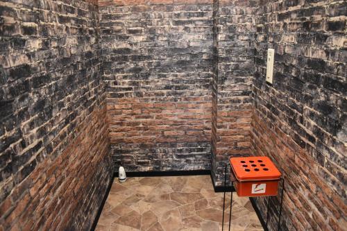 Hostal Hop Step Inn - Hostel