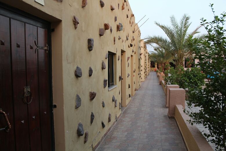 Hotel Bait Al Aqaba Dive Center & Resort