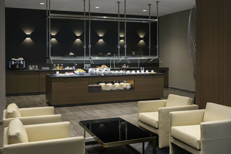 AC Hotel By Marriott Chapel Hill Downtown