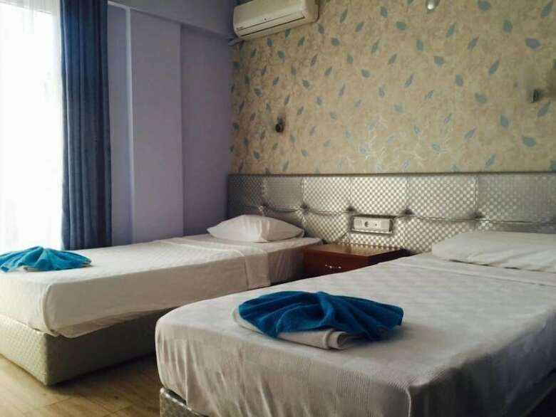 Twenty One Hotel
