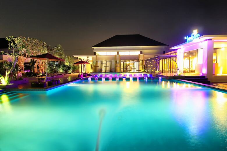 Hotel The Baliview Luxury Villas & Resto