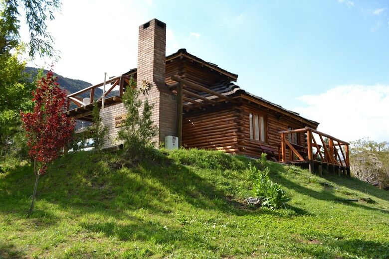 Posada Mendoza Sol Y Nieve