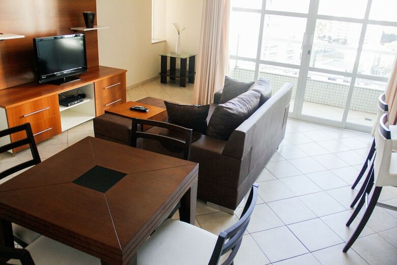 City Hall Flat & Hotel