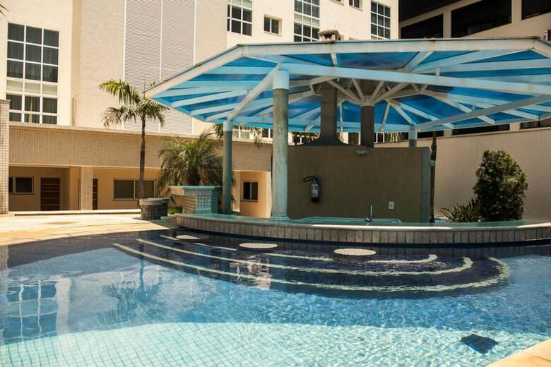 City Hall Flat & Hotel