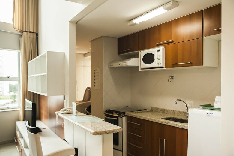 City Hall Flat & Hotel