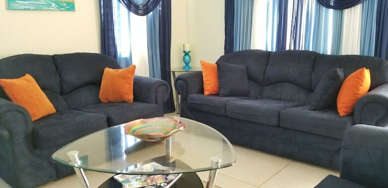 Apartamentos Ocho Rios Tranquility At Coolshade VII