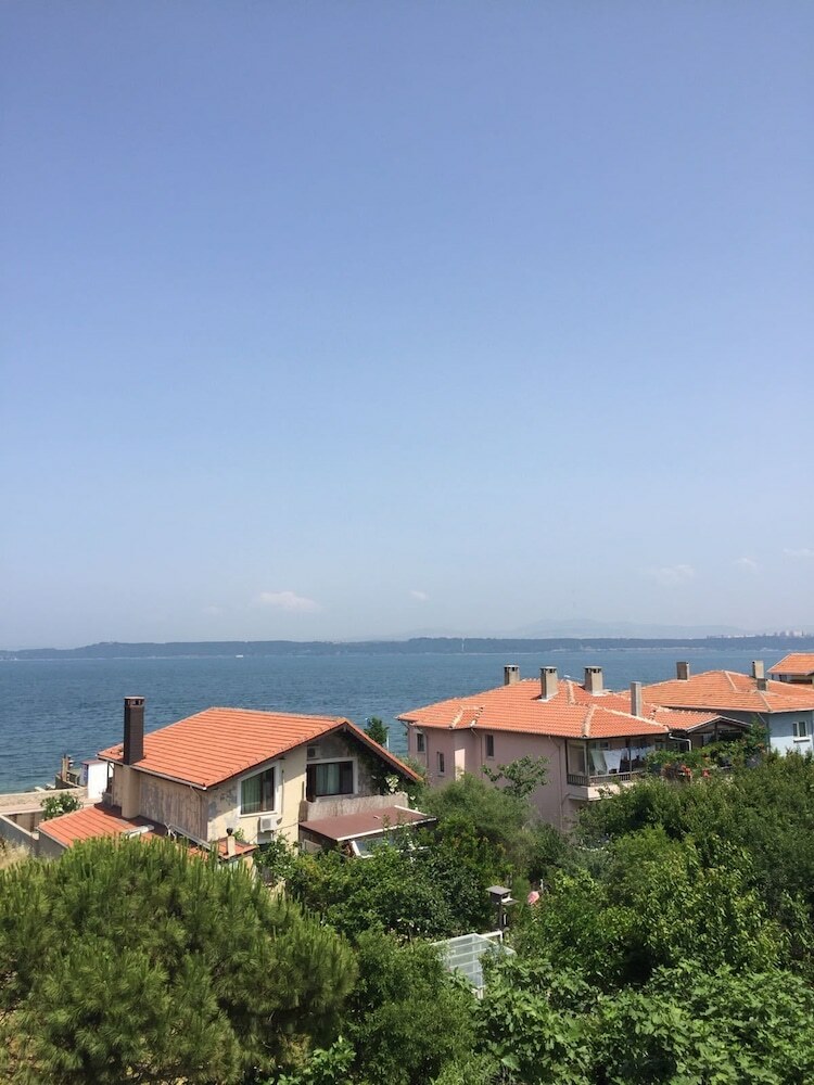Konig Hotels