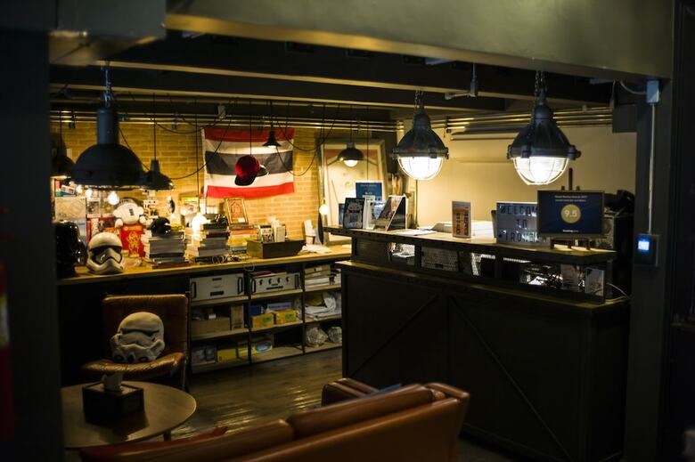 Iron32 Hotel