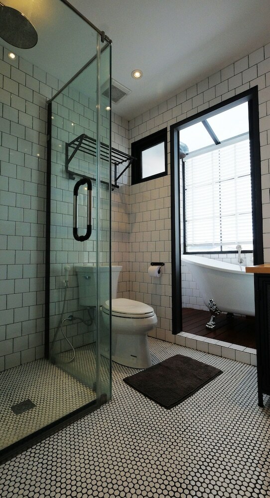 Iron32 Hotel