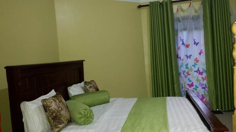 Hotel Philo Leisure Gardens