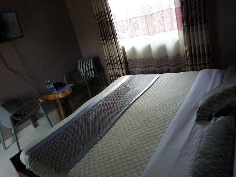 Hotel Philo Leisure Gardens