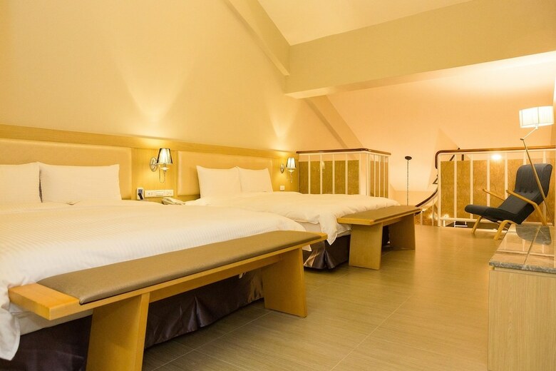 V-hotel Vacation Hotel