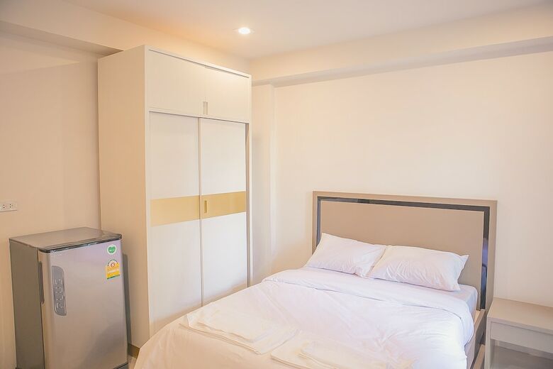 Hotel S.e.t Thanmongkol Residence