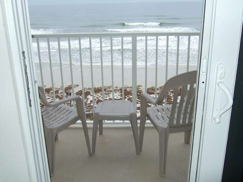 Harbour Beach Oceanfront Resort