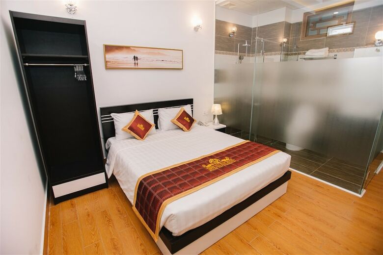 Thinh Gia Phat Hotel