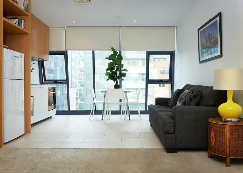 Luxury River Views Apartment