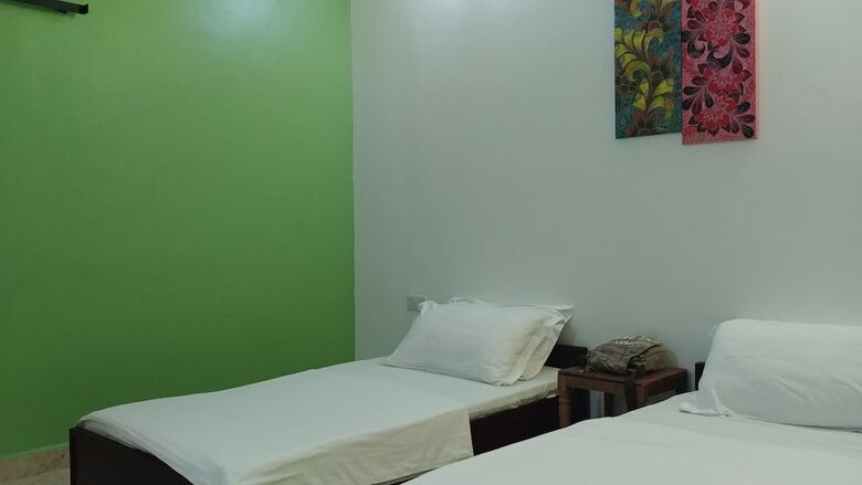 Hotel Nungwi House