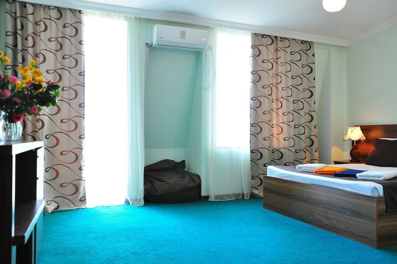 Reness Hotel Kobuleti