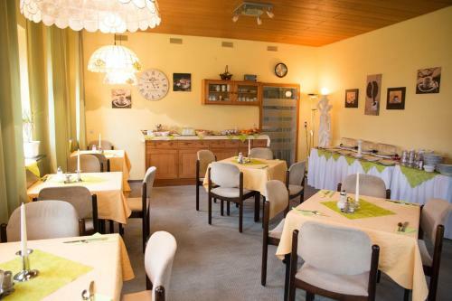 Hostal Hotel Garni Trumm