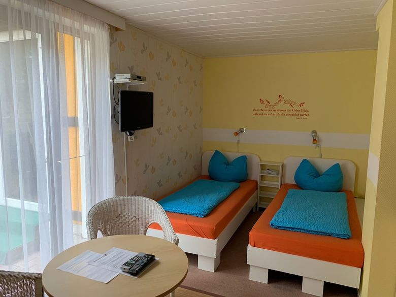 Hostal Pension "idyll"