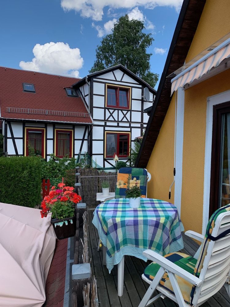 Hostal Pension "idyll"