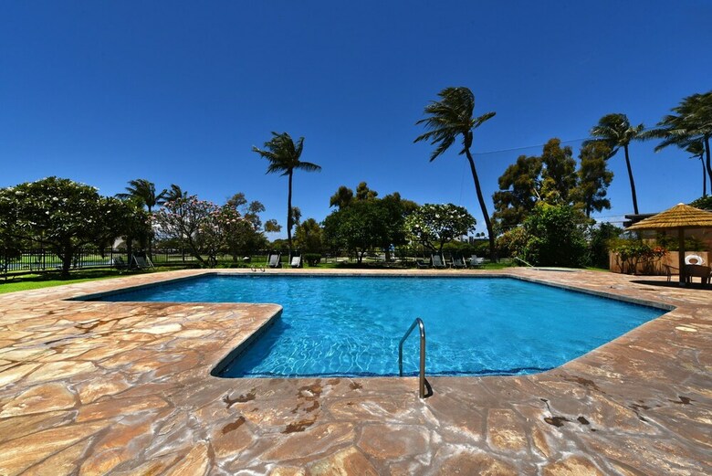 Kaanapali Royal N 102 By Redawning
