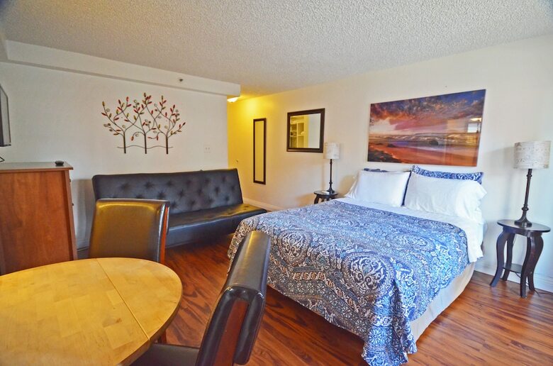 Apartamentos Kuhio Village #403a By Redawning