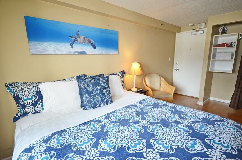 Apartamentos Kuhio Village #510 By Redawning