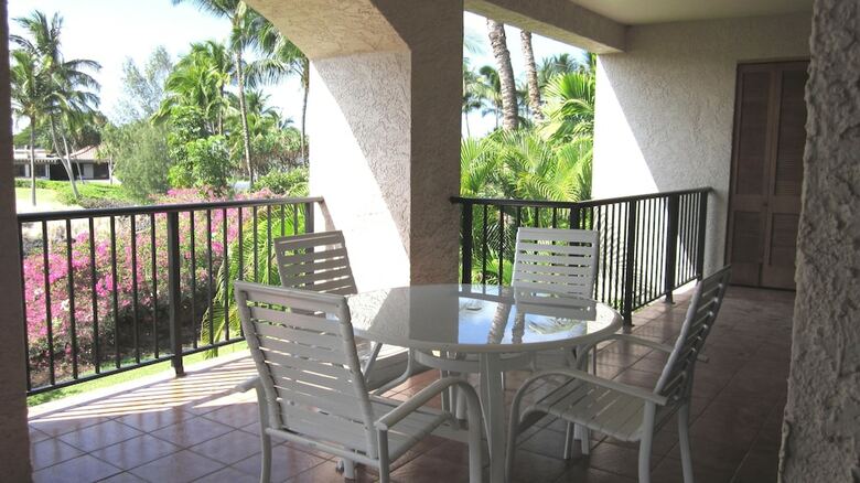 Shores At Waikoloa #234 By Redawning
