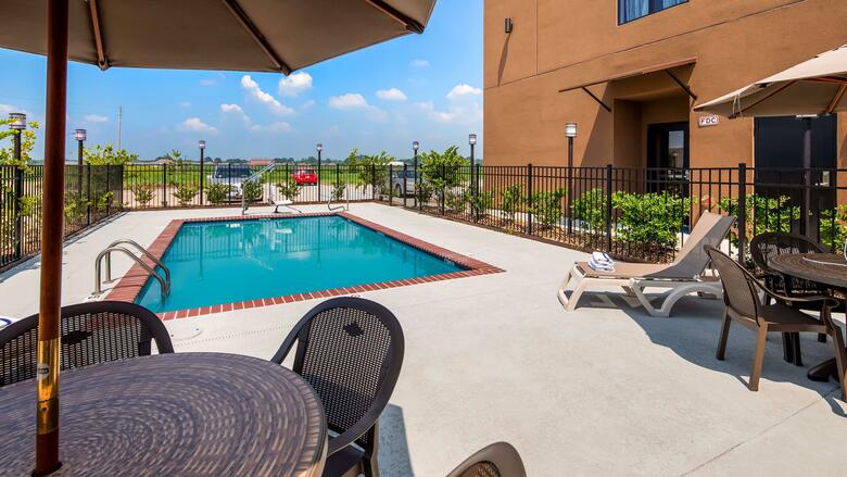 Best Western False River Hotel