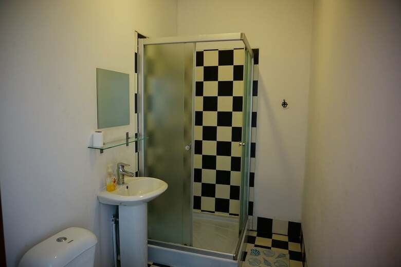 Hotel Budget Central
