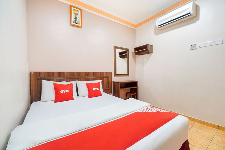 Oyo 89490 Hill Times Inn Hotel