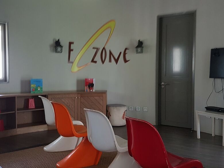 Azuri Apartment Beach And Pool