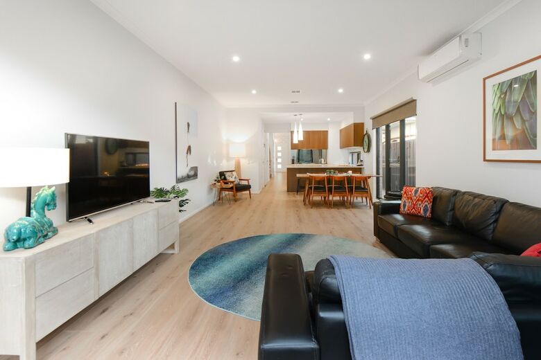 Boutique Stays - Caulfield Central