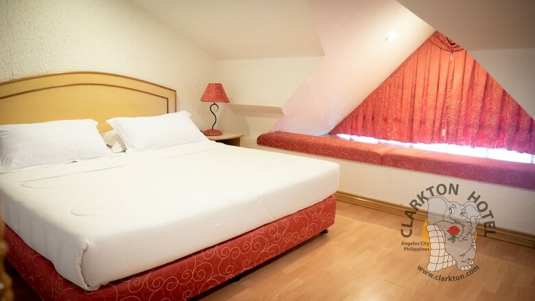 Clarkton Hotel