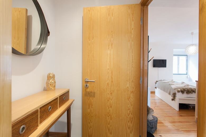 Moniz Studio Apartment - By Lu Holidays