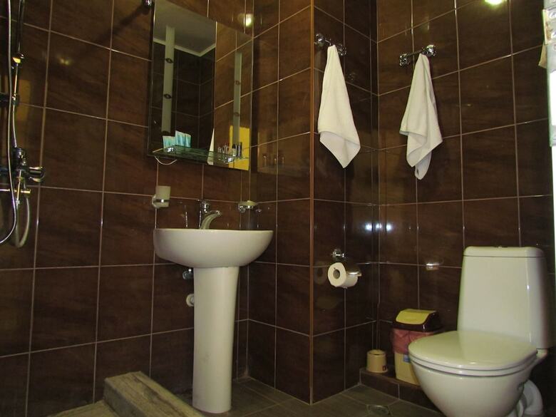 Hotel Sbakuri