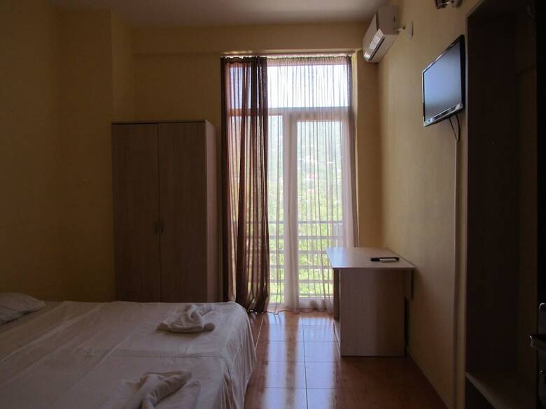 Hotel Sbakuri