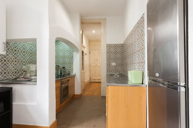 Tejo Vintage Three-bedroom Apartment - By Lu Holidays