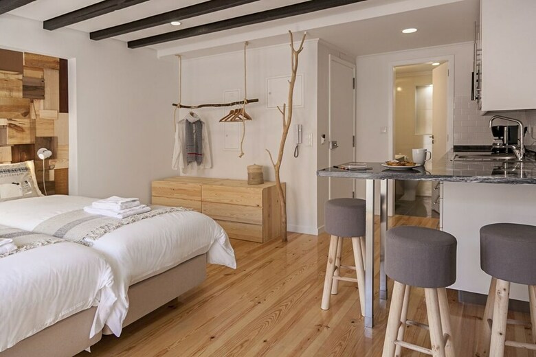 Bairro Studio Apartment - By Lu Holidays