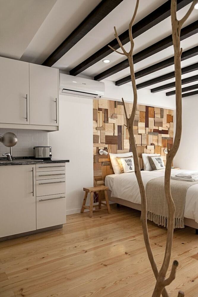 Bairro Studio Apartment - By Lu Holidays