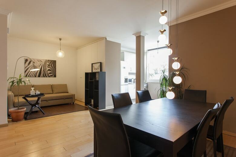 Liberty Penthouse Three-bedroom Apartment - By Lu Holidays