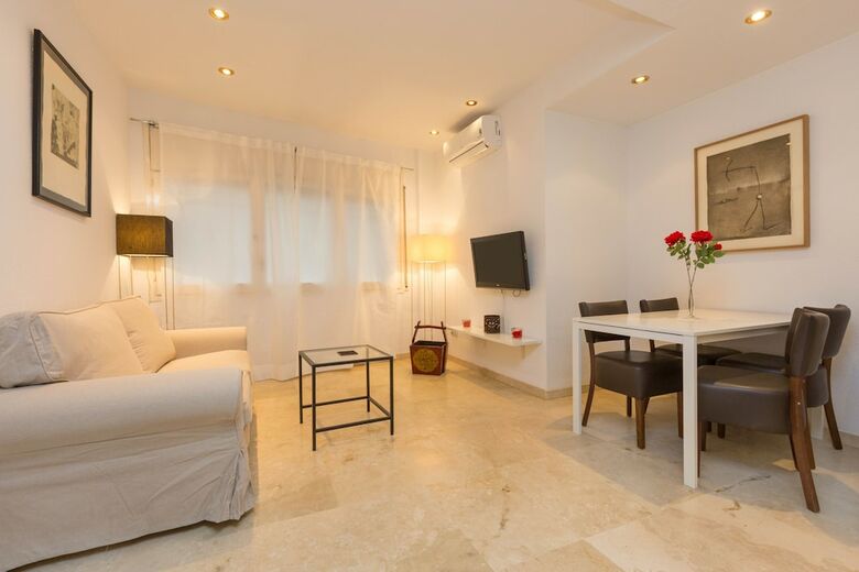 Apartamentos Homenfun Sagrada Familia