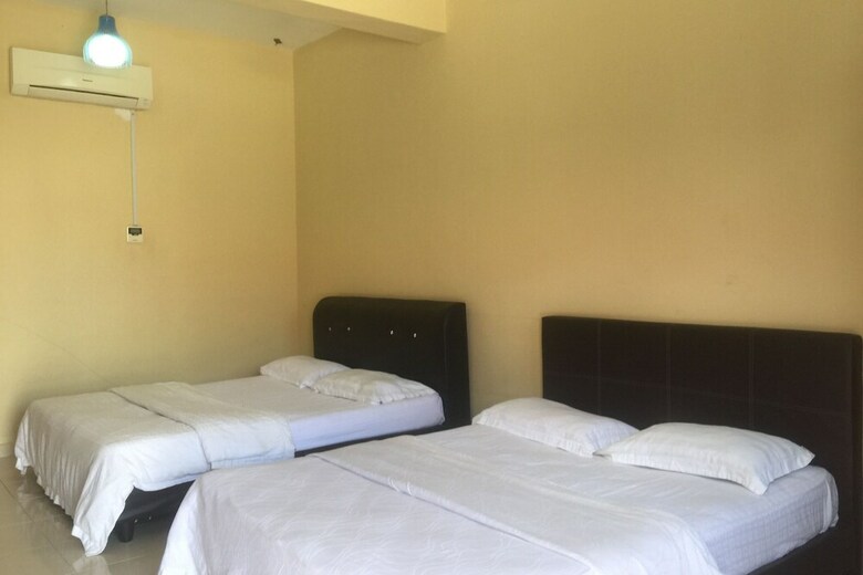 Oyo 90004 Sri Pauh Natural Motel