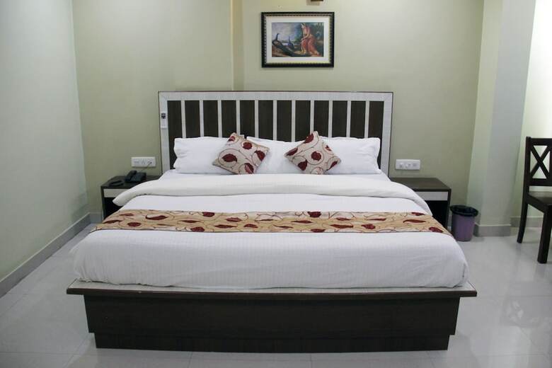 Oyo 6915 Hotel Marwar Regency