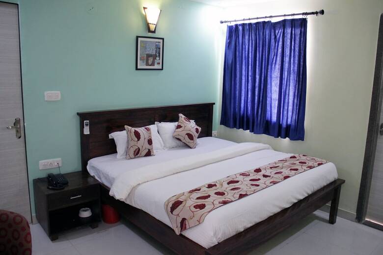 Oyo 6915 Hotel Marwar Regency