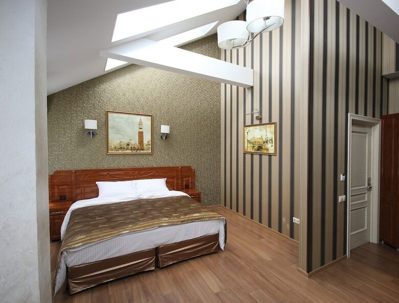 Hotel Absolute