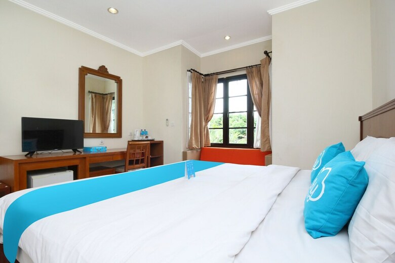 Hotel Airy Raya Legian 113 Kuta Bali