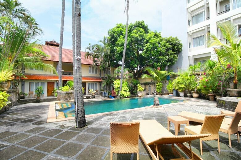 Hotel Airy Raya Legian 113 Kuta Bali
