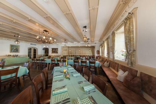 Hotel Gasthof Alte Post Holzkirchen
